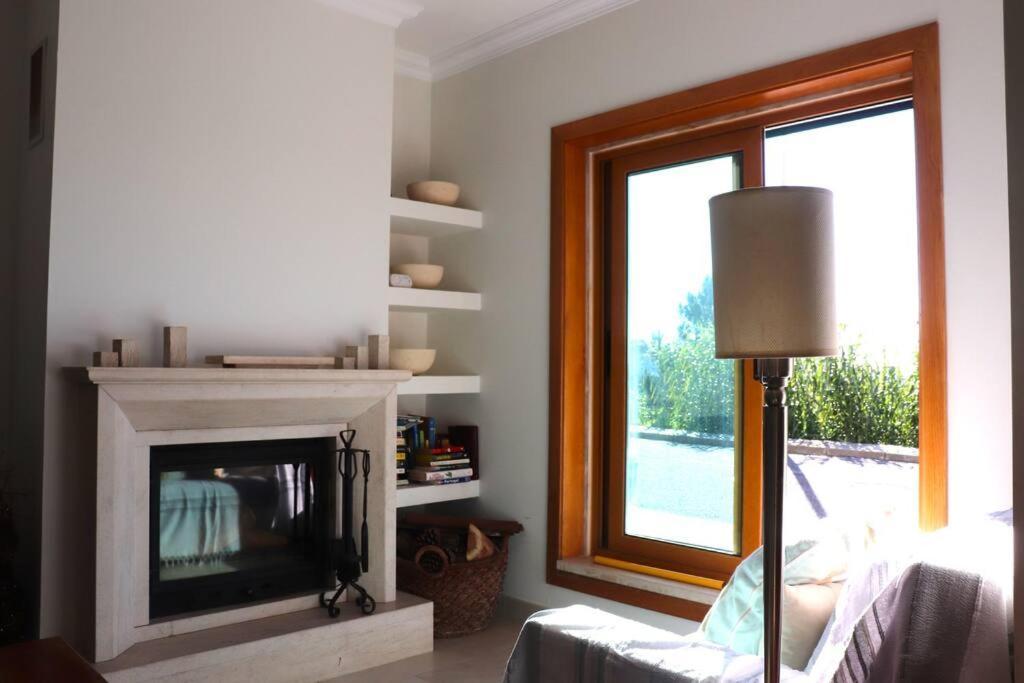 Sea Breeze House Ericeira - Ribeira Dilhas Beach 外观 照片