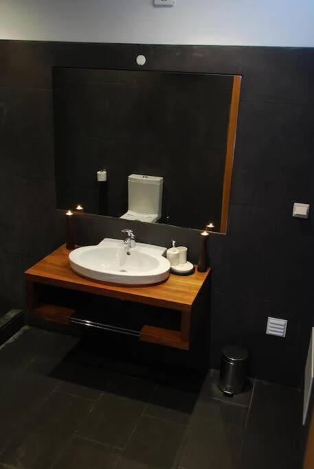 Sea Breeze House Ericeira - Ribeira Dilhas Beach 外观 照片