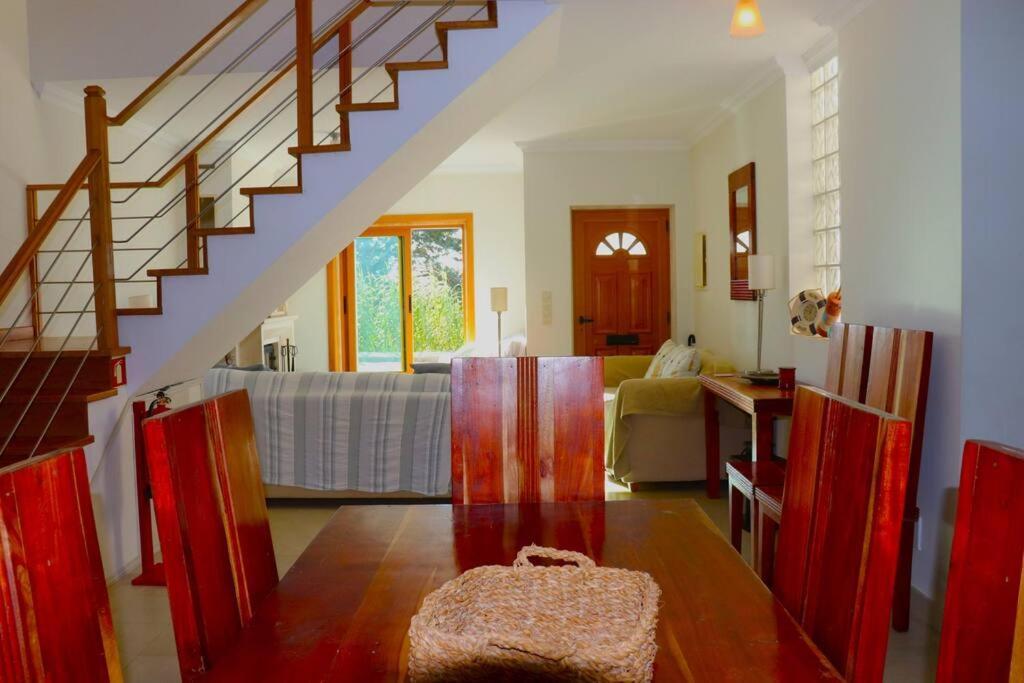 Sea Breeze House Ericeira - Ribeira Dilhas Beach 外观 照片