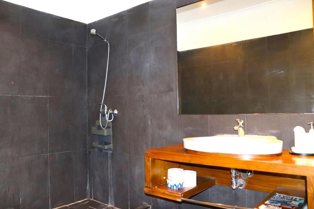 Sea Breeze House Ericeira - Ribeira Dilhas Beach 外观 照片
